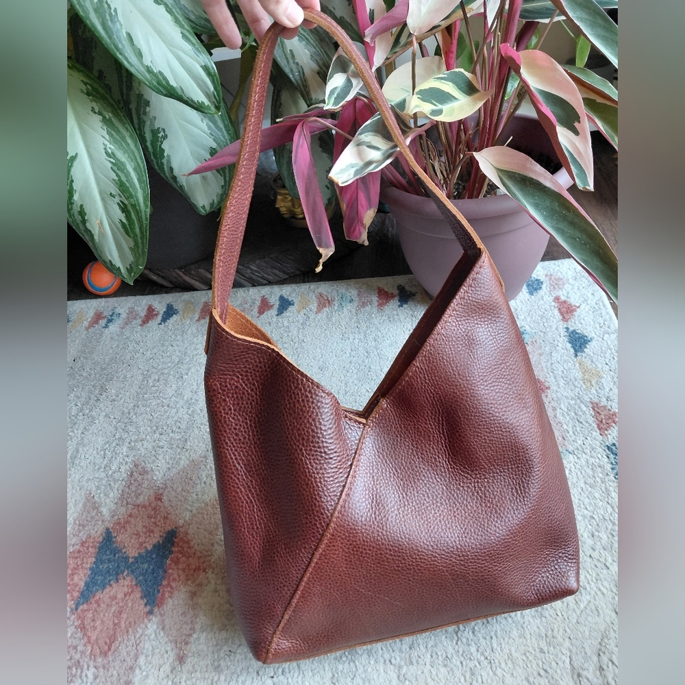 Portland Leather Nutmeg Pebbled Large Naomi Shoulder Bag Premium NWT